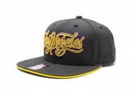 Boné Aba Reta Los Angeles Cinza Snapback - Bordado Script Amarelo e Roxo City Series Premium