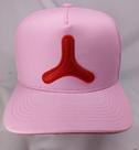 Bone alcool rosa logo vermelha