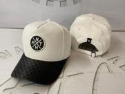 Boné branco aba curva anth co