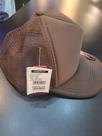 Boné marrom trucker americano