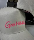 Boné trucker aba curva Glitter/ brilho Gratidão