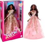 Boneca Barbie Collector Filme - Presidente Barbie no Vestido Dourado e Rosa - HPK05 - Mattel Boneca Barbie Collector Filme - Presidente Barbie no Vestido Dourado e Rosa - HPK05 - Mattel