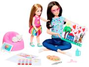 Boneca Barbie Profissões Terapeuta de Arte Mattel