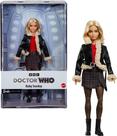 Boneca Barbie Ruby Sunday Dr. Who 14ª temporada com Stand e COA