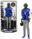 Boneca Barbie Signature Lebron James Kenbassadors com roupa