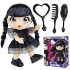Boneca Bravezinha Com Roupinha Preta Brilhante Cabelos Pretos E Acessórios De Beleza Boneca Bravezinha Com Roupinha Preta Brilhante Cabelos Pretos E Acessórios De Beleza