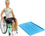 Boneca de moda Barbie Ken Fashionistas 167 com cadeira de rodas