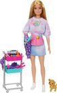Boneca de moda Barbie Stylist Malibu com 14 acessórios