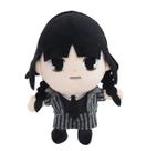 Boneca de pelúcia às quartas-feiras até 25 cm