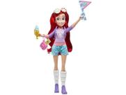 Boneca Disney Princesa Bela Articulada com 13 Acessórios Comfy Hasbro