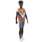 Boneca fashion Barbie Fashionistas Ken 203 com roupa laranja