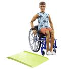 Boneca Fashion Barbie Ken Fashionistas 195 com cadeira de rodas e rampa Boneca Fashion Barbie Ken Fashionistas 195 com cadeira de rodas e rampa