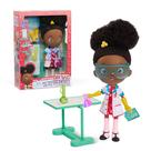 Boneca Just Play Ada Twist, cientista Ada Twist Lab 32 cm com Acc