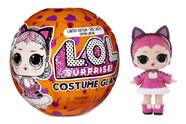 Boneca L.O.L. Surprise! Fantasia Glam Countess com 7 surpresas para maiores de 4 anos