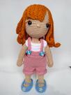 Boneca Laura de crochê