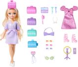 Boneca moderna Barbie Dream Get Ready Malibu com acesso.