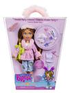 Boneca moderna Bratz Slumber Party Yasmin com 2 pijamas e acessórios