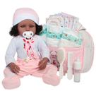 Boneca Negra Reborn com Bolsa Maternidade e Roupa Girafinha