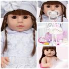 Boneca Reborn de Silicone Cabelo Castanho Com Bolsa 24 Itens