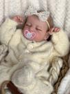 Boneca Reborn TERABITHIA Realistic Newborn 50cm com roupas