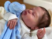 Boneca Silicone Reborn Anano Closed Eyes 50cm Realistic Baby