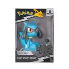 Boneco Chikorita Pokémon Select De Vinil Sunny - 3273 Boneco Chikorita Pokémon Select De Vinil Sunny - 3273