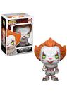 Boneco colecionável Funko Pop! Filmes It Pennywise com barco