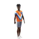 Boneco ken fashionista negro com shorts cinza - mattel hjt08/hpf79/dwk44