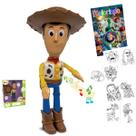 Boneco Woody Toy Story Fala 6 Frases ELka Brinquedo de Menino e Menina Presente Dia das Crianças com Revista de Colorir