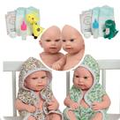 Bonecos Bebê Reborn Gêmeos Olhos Azuis Saída de Banho Fofa