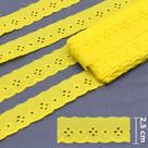 Bordado Inglês 2,5cm BP075 Amarelo Ouro - 13,7 Metros artePunto