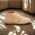 Bota cadarço casual masculina feminina couro camurça sola látex crepe