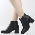 Bota Cano Baixo Salto Bloco Burn Couro