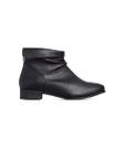 Bota Cano Curto Chamonix Salto Baixo Couro Preto Bota Cano Curto Chamonix Salto Baixo Couro Preto