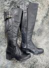 Bota cano longo couro