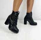 Bota cano médio preta