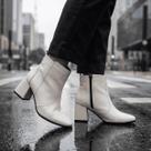 Bota Coturno Feminina Salto Grosso Bico Quadrado Cano Curto Cor:PretoTamanho:36