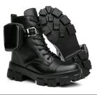 Bota Coturno Feminino Com Bolsinha Lateral Material Sintetico