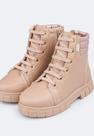 Bota Coturno Infantil Feminina Lucky Cano Baixo Comfy Bege