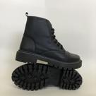 Bota Coturno Tratorado Blogueira Preto Sola Baixa Lolla Maria