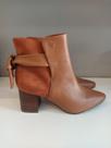 Bota Couro Camel