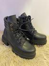 Bota couturno Feminina Maria Isabel