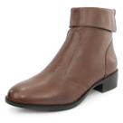 Bota Feminina Cano Curto em Couro Arietto