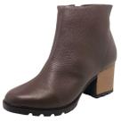 Bota Feminina Couro Tratorada Cano Curto Salto Médio Cacci