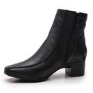 Bota feminina em couro estilo social bico quadrado cor preta tamanho 4040