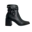 Bota Feminina Moleca acabamento sofisticado Salto médio
