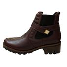 Bota pegada 281412