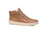 Bota pegada caramelo feminina em couro forrada com lã 211896.02 Bota pegada caramelo feminina em couro forrada com lã 211896.02