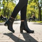 Bota Pegada Feminina Couro Legítimo Original Forrada Salto Bloco Conforto Cor:PretoTamanho:39