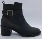 Bota Preta Cano Curto Preto